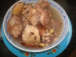 土伏苓豆类清补凉汤