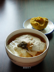 传统小吃—黑豆豆腐花