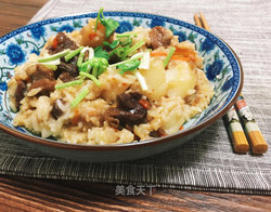 喷香羊肉焖饭