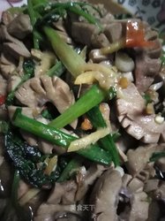 剁椒香菜爆炒腰花