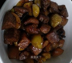 栗子红烧肉