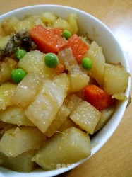 土豆炖萝卜