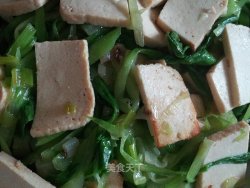 豆腐烧青菜