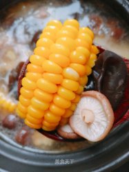 玉米木耳润燥汤