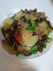 菌菇炒土豆片