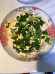 芹菜烩豆腐