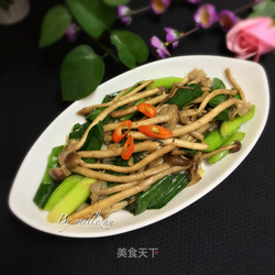 茶树菇炒蒜苗