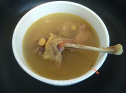 鸭子炖排骨
