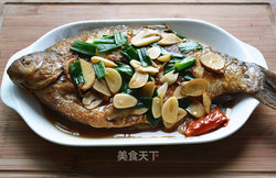 红烧鳊鱼