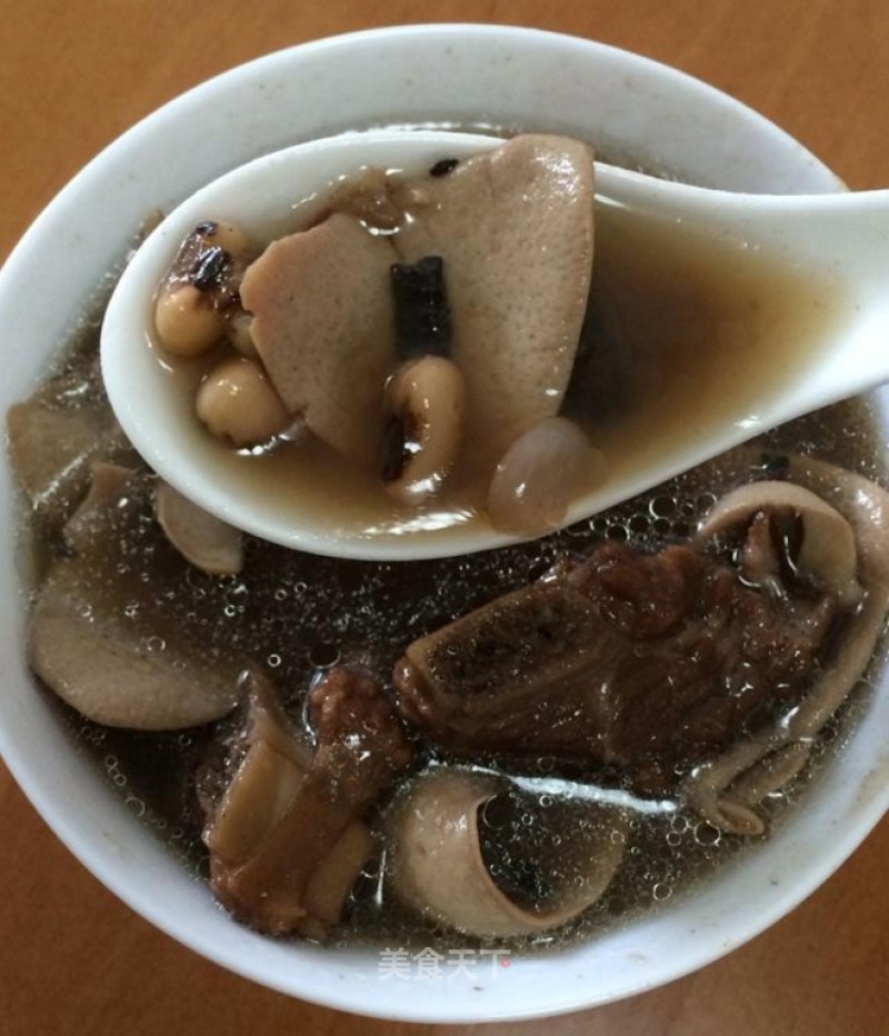 猪肾杜仲汤
