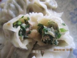 馅大皮薄的三鲜水饺