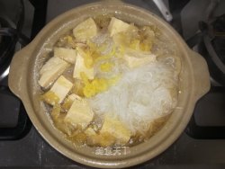 酸菜冻豆腐粉丝煲