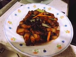 小块红烧肉