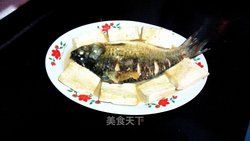 鲫鱼炖豆腐