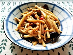 肉丁海鲜菇