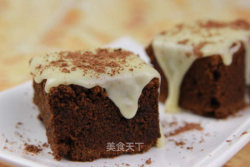卡布基诺蛋糕 —— 巧克力与咖啡的美妙搭配，有什么理由不期待？