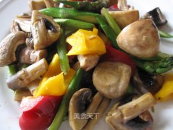 素菜做出肉味——口蘑烩芦笋