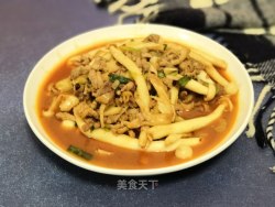 肉丝炒蘑菇