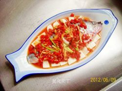 【一鱼多吃】——葱姜剁椒蒸鲈鱼
