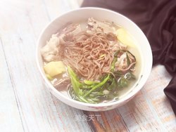 筒骨韭菜荞麦面