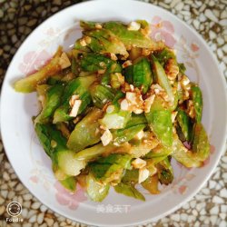 鸭蛋炒丝瓜