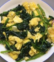 菠菜炒鸡蛋