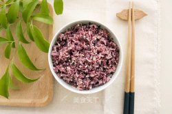 健康美味紫米糙米饭