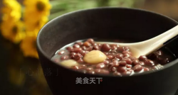 冬日必备粥：红豆+糯米+陈皮，温和养胃，预防寒冷咳嗽