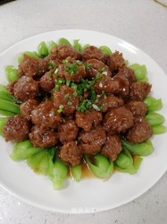 红烧肉丸