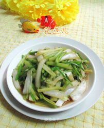 大白菜炒芹菜