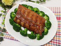 翠花烤排骨