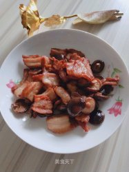 小香菇炒五花肉