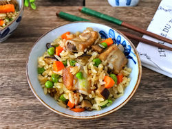 香菇排骨焖饭