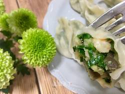 立冬的饺子：韭菜平菇鲜虾饺