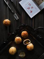 手捧月亮·望月亮【蛋黄酥】