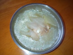 夏日餐前汤--冬瓜薏米龙骨汤