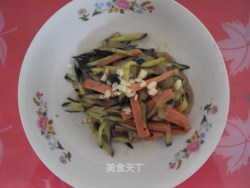 夏日清爽凉菜------拌黄瓜