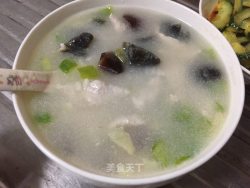 周末简单饮食---皮蛋瘦肉粥