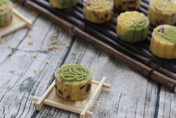 双色绿豆糕
