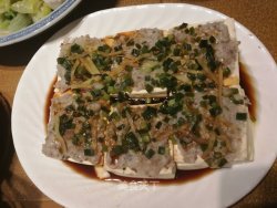 鯪魚肉蒸釀豆腐