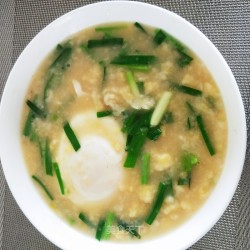 韭菜鸡蛋疙瘩汤