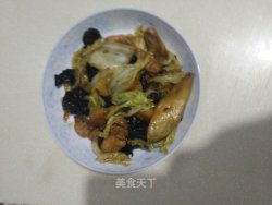 白菜木耳炒五花肉