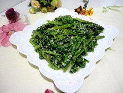 蒜香油麦菜