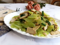 豆干炒莴笋