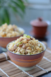 肉丁酱油炒饭