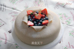 双莓“·翻糖”蛋糕