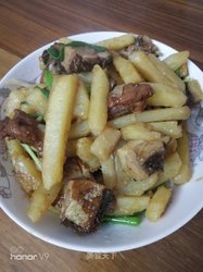 卤肉焖土豆条