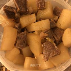 牛肉炖萝卜