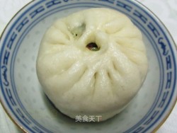 芹菜牛肉包