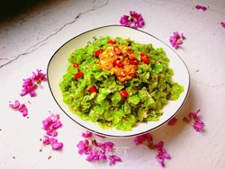 春天的味道:蒸榆钱